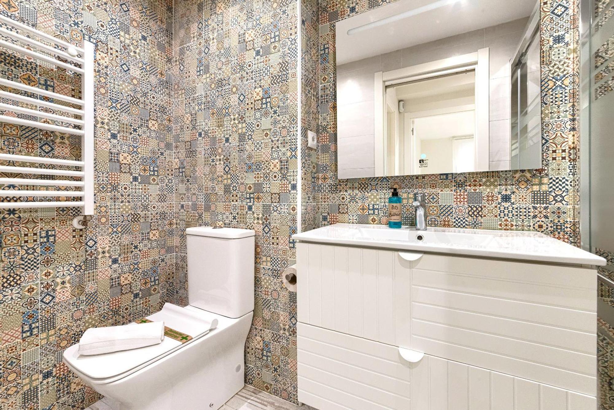 Lujoso Piso En Casco Viejo. Bilbao. Free Wifi. Apartment Bagian luar foto